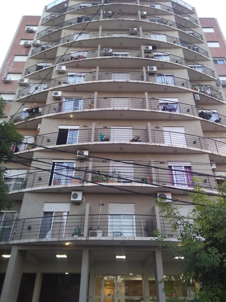 COCHERA CUBIERTA A LA VENTA EN EDIFICIO ISA 4 DE SAN MIGUEL - 1