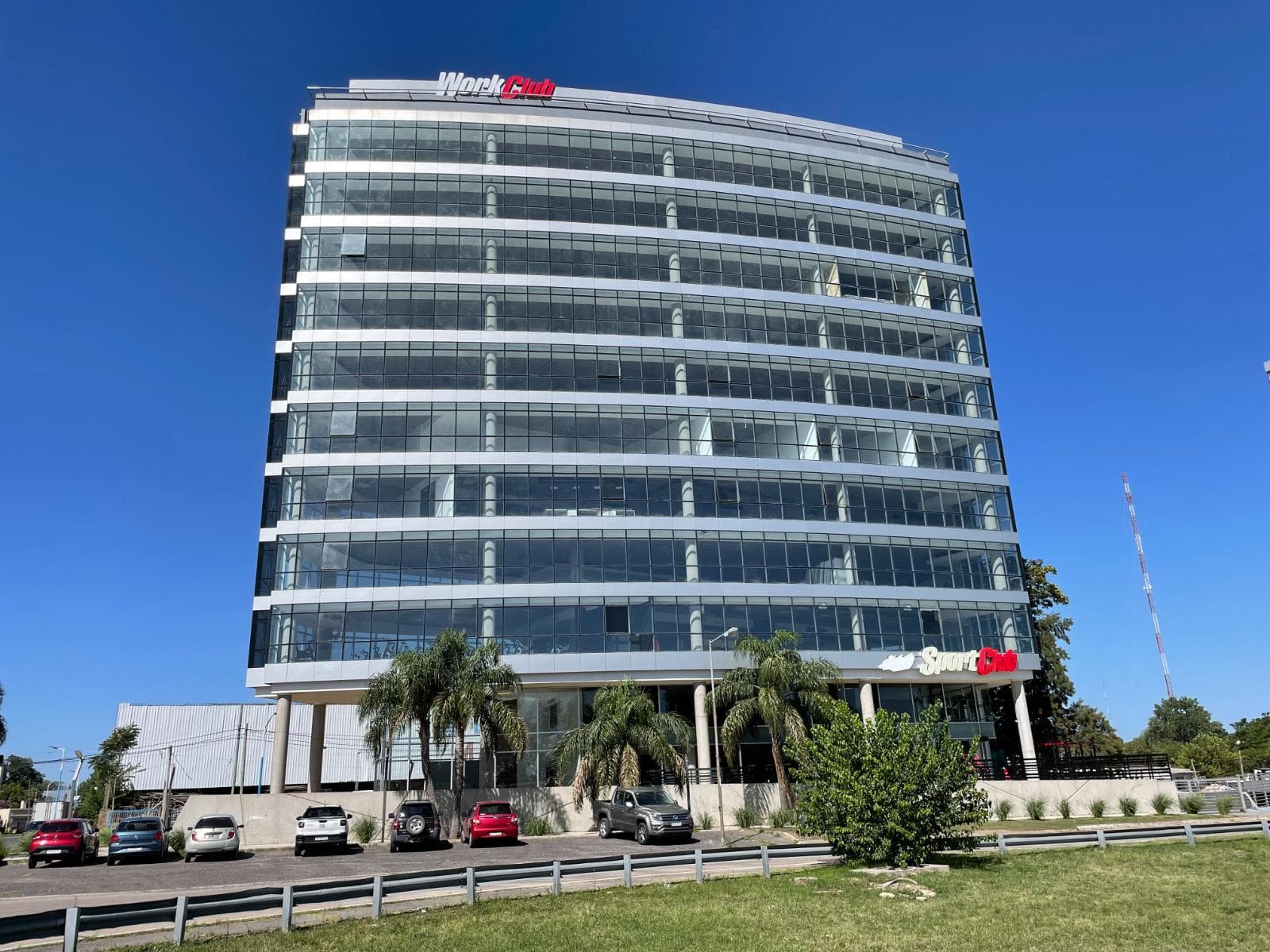 Oficina de 280 m2 en WORK CLUB - Edificio Corporativo Premium Escobar - Oficina GYM - 1