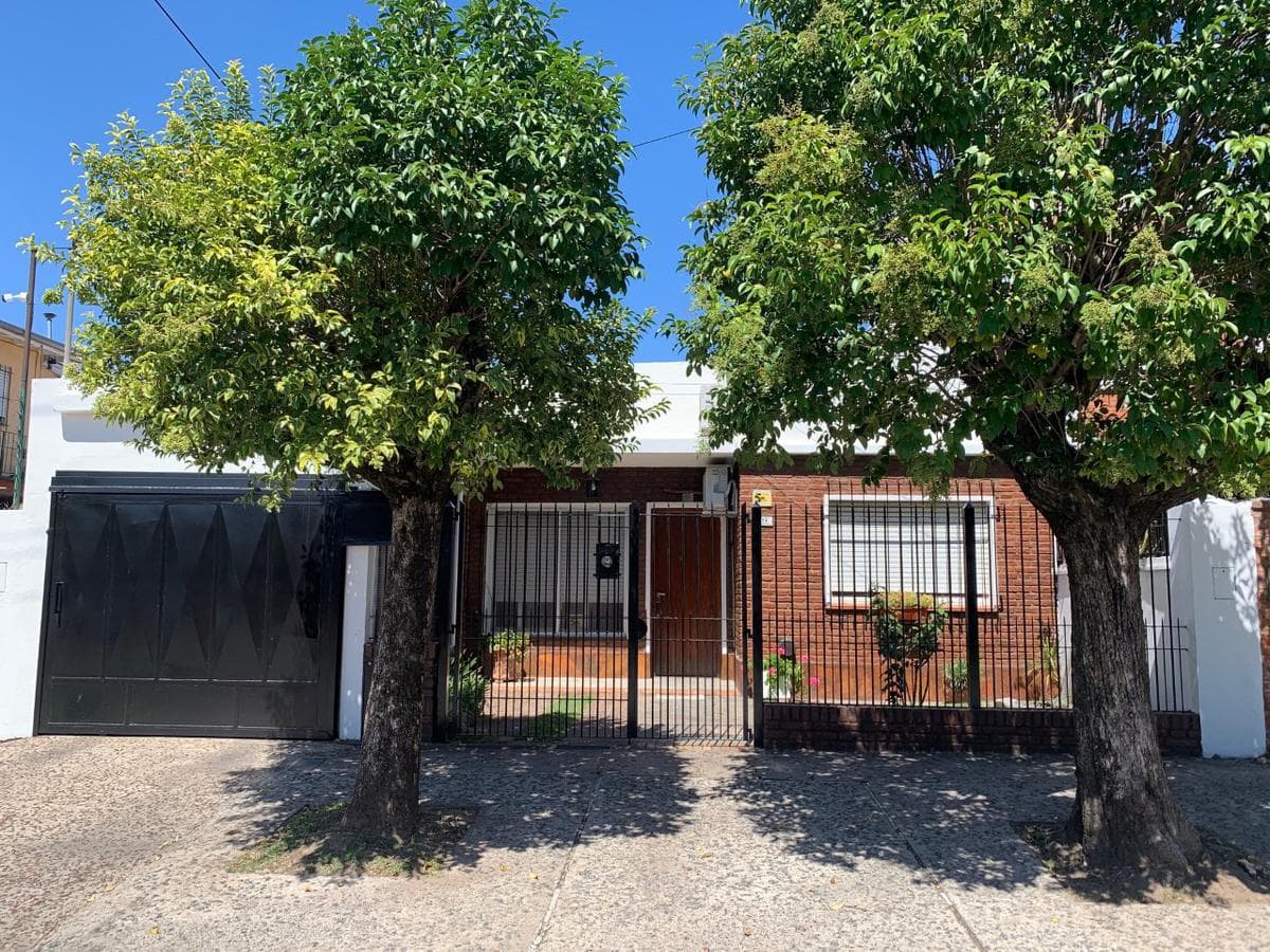 Casa a la venta en San Fernando, impecable estado! - 1