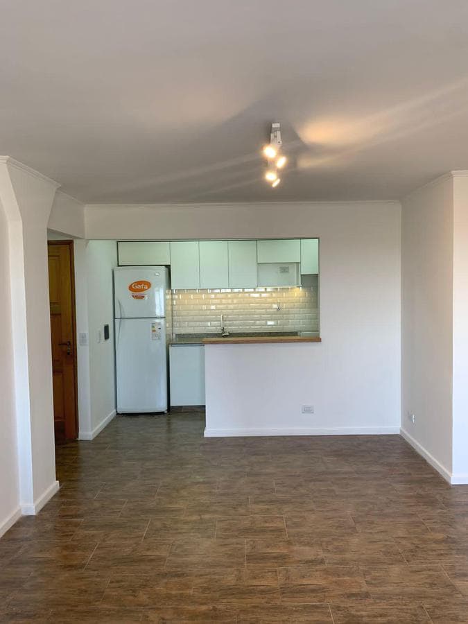 Departamento dos ambientes a la venta en mercedes centro calle 27 - 1