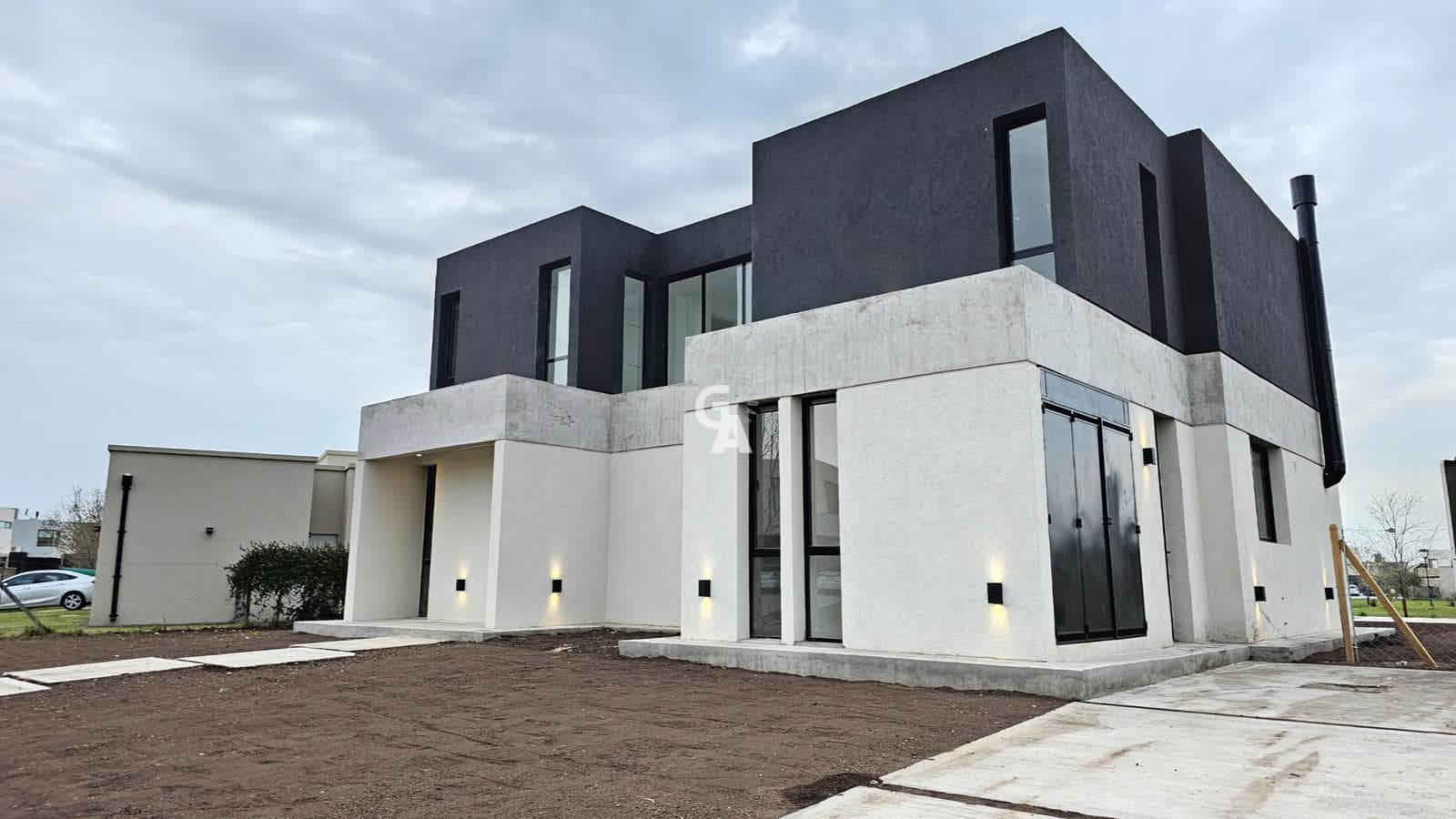Casa en Venta en El Cantón Golf - 1