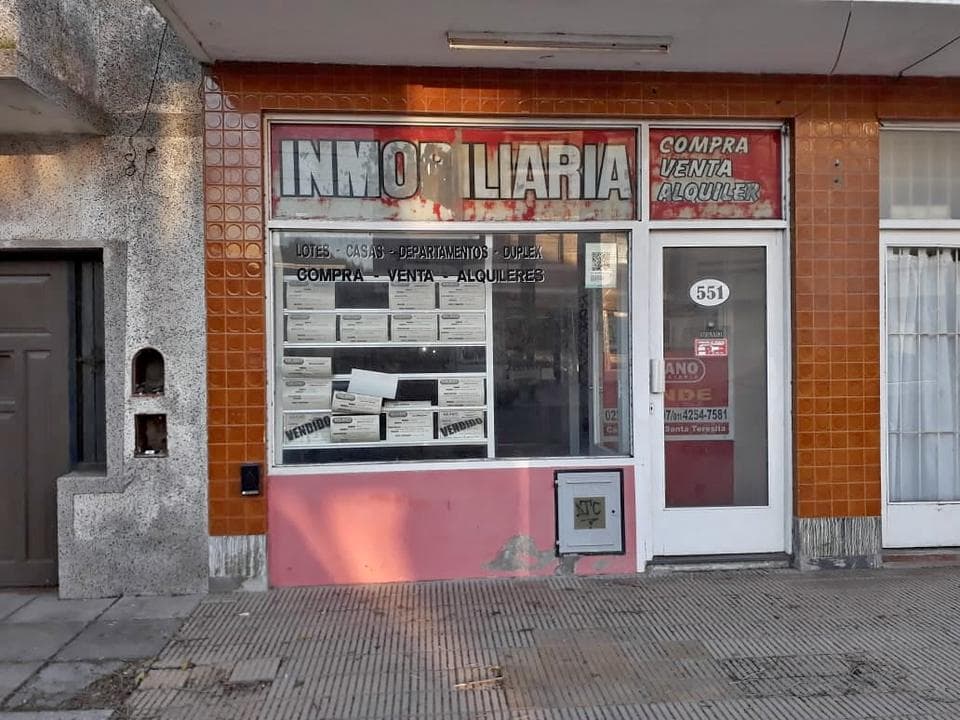 Local en Venta - 60mts2 - Santa Teresita - 1