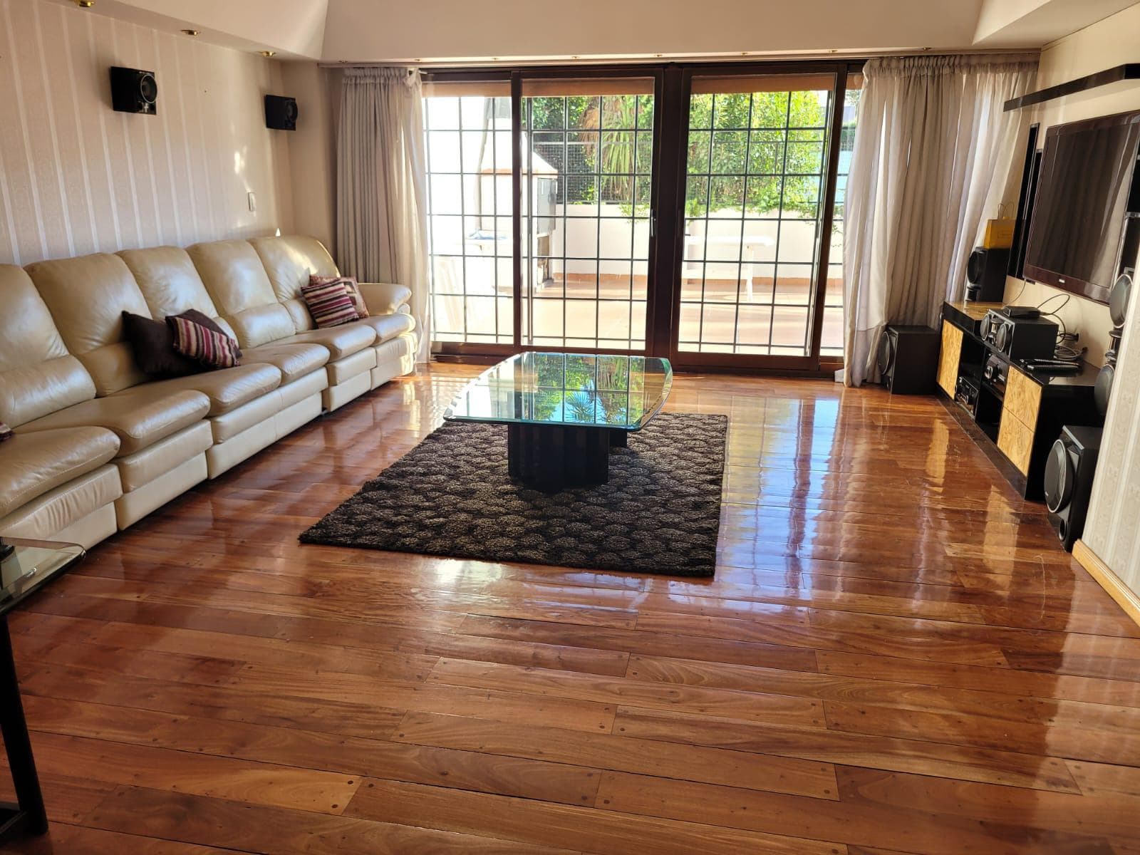 Venta o Alquiler - Duplex tipo casa con Gran Terraza - Villa Urquiza - 1
