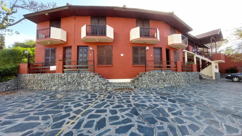 Dúplex - Venta - Villa Gesell - 4 Ambientes - Estacionamiento - 1