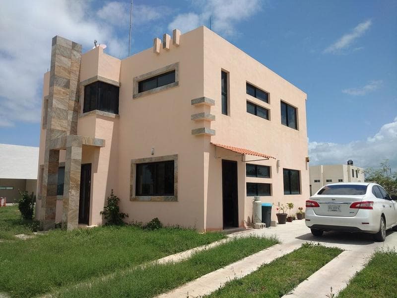 Casa en renta en Residencial en Chetumal - 1