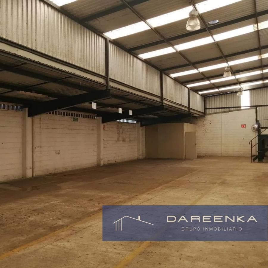Bodega Industrial - Maria Luisa - 1