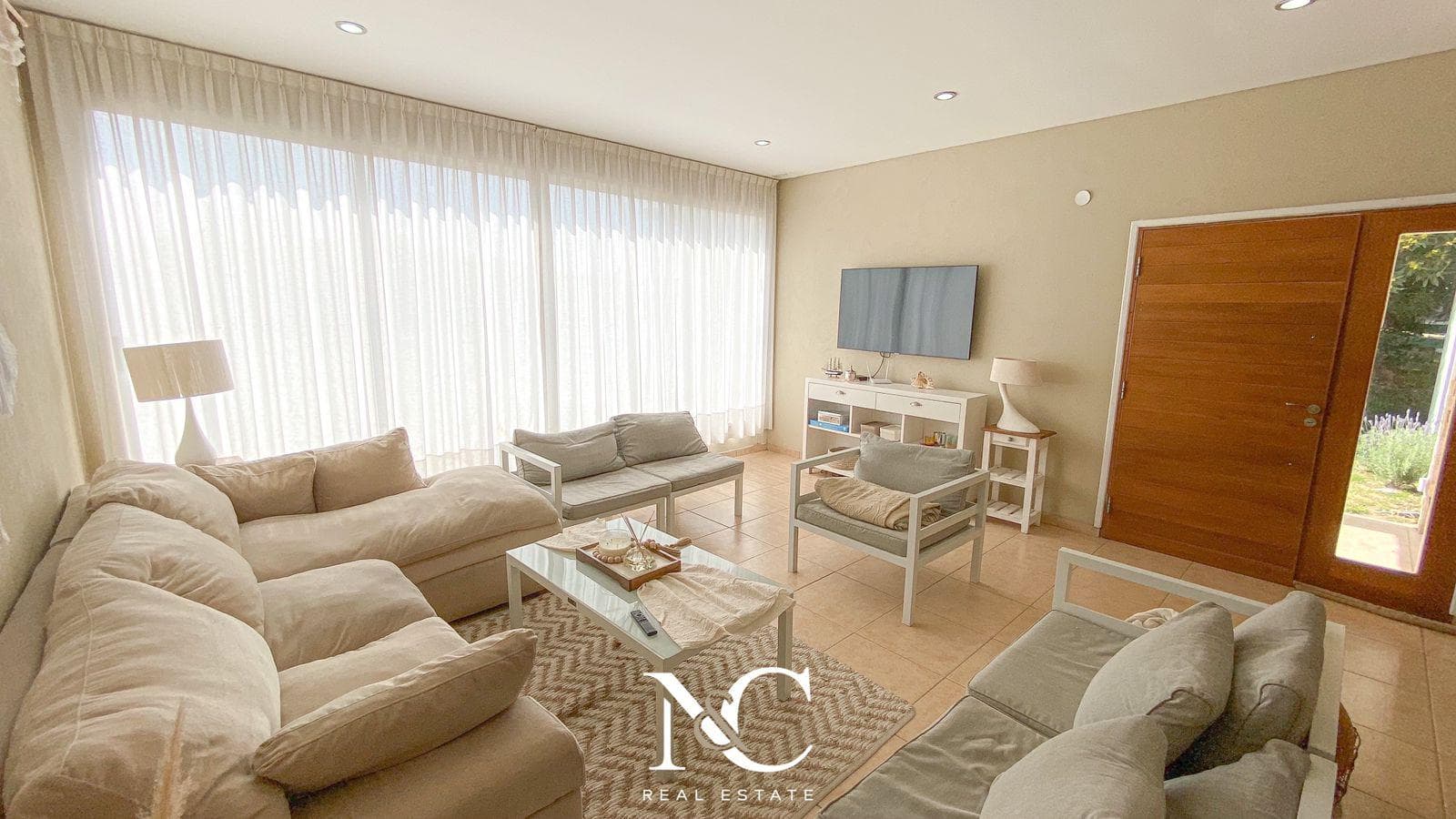 Casa en venta en Costa Esmeralda - 1
