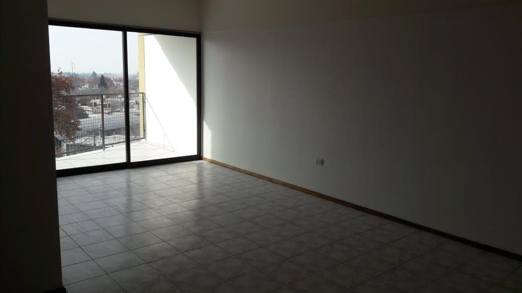 San Martin 487 Torre A/ Piso 5 - 1
