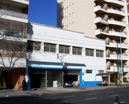 Venta de cochera semicubierta en edificio a estrenar - 1