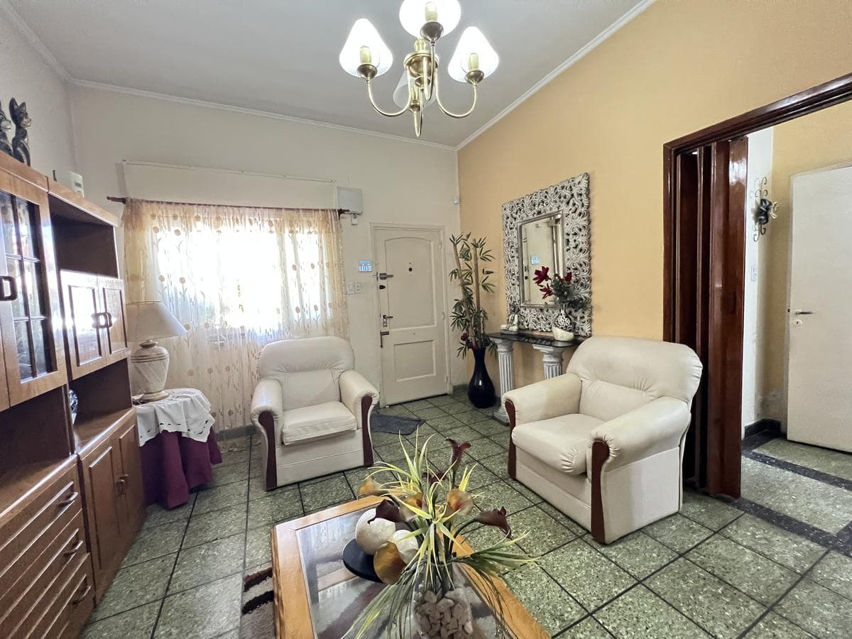 Venta casa 3 ambientes con patio en Villa Dominico (31222) - 1