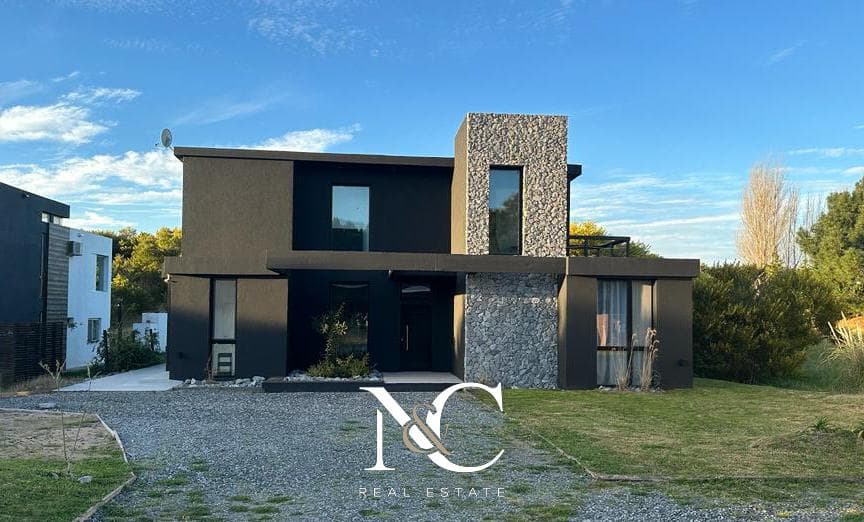 Casa en alquiler temporal en Costa Esmeralda en Isla del Golf - 1
