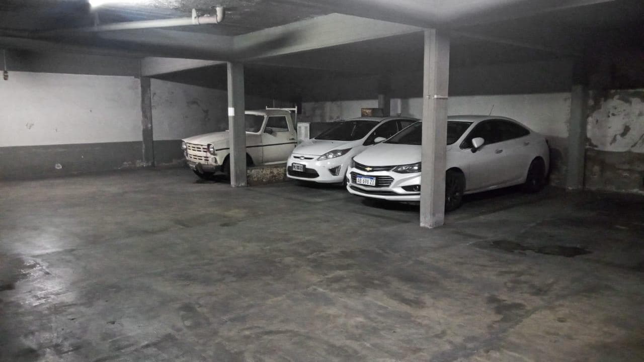 Cochera en venta - 12Mts2 - La Plata - 1