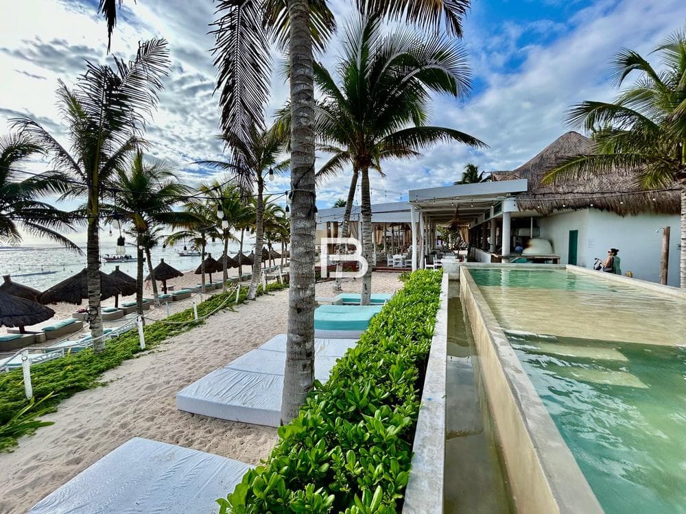 Country club Bahia Principe Casa Amueblada En Venta - 1