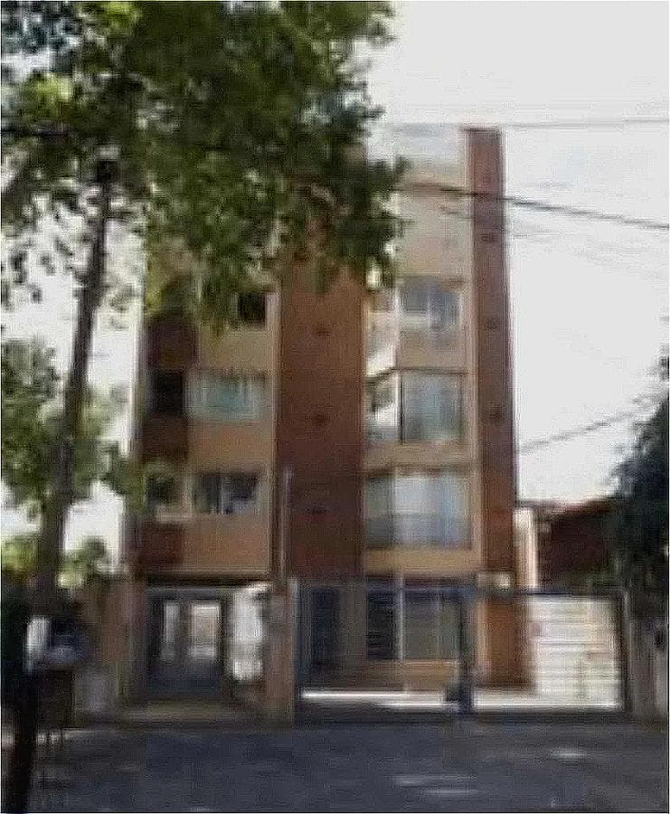 OPORTUNIDAD! MONOAMBIENTE MORENO SUR CENTRO!CON COCHERA! - 1