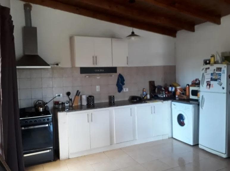Casa en venta - 3 Dormitorios 1 Baño - Cocheras - 550Mts2 - Magdalena - 1