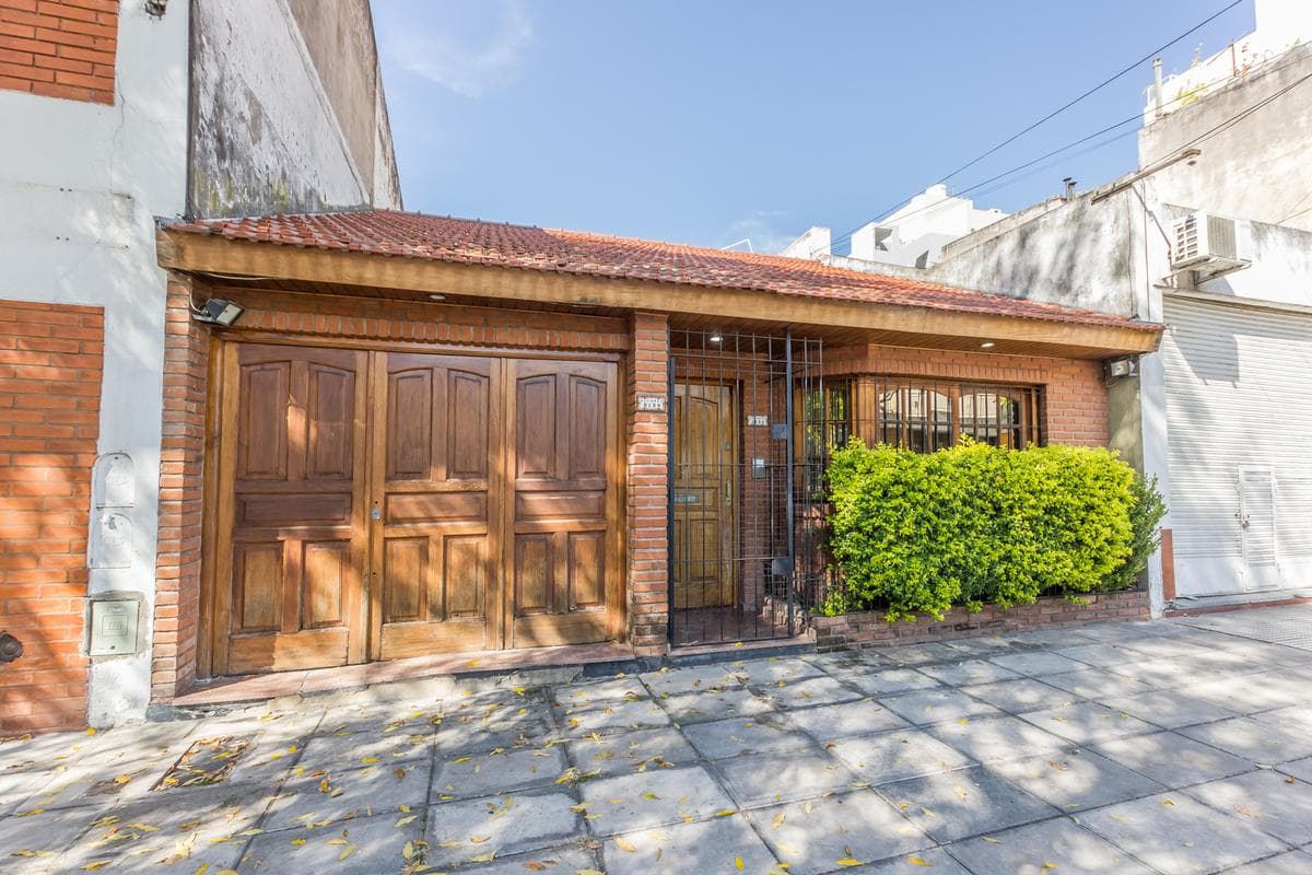 VENTA Casa 4 amb c/ garage, patio, terraza - Monte Castro - 1