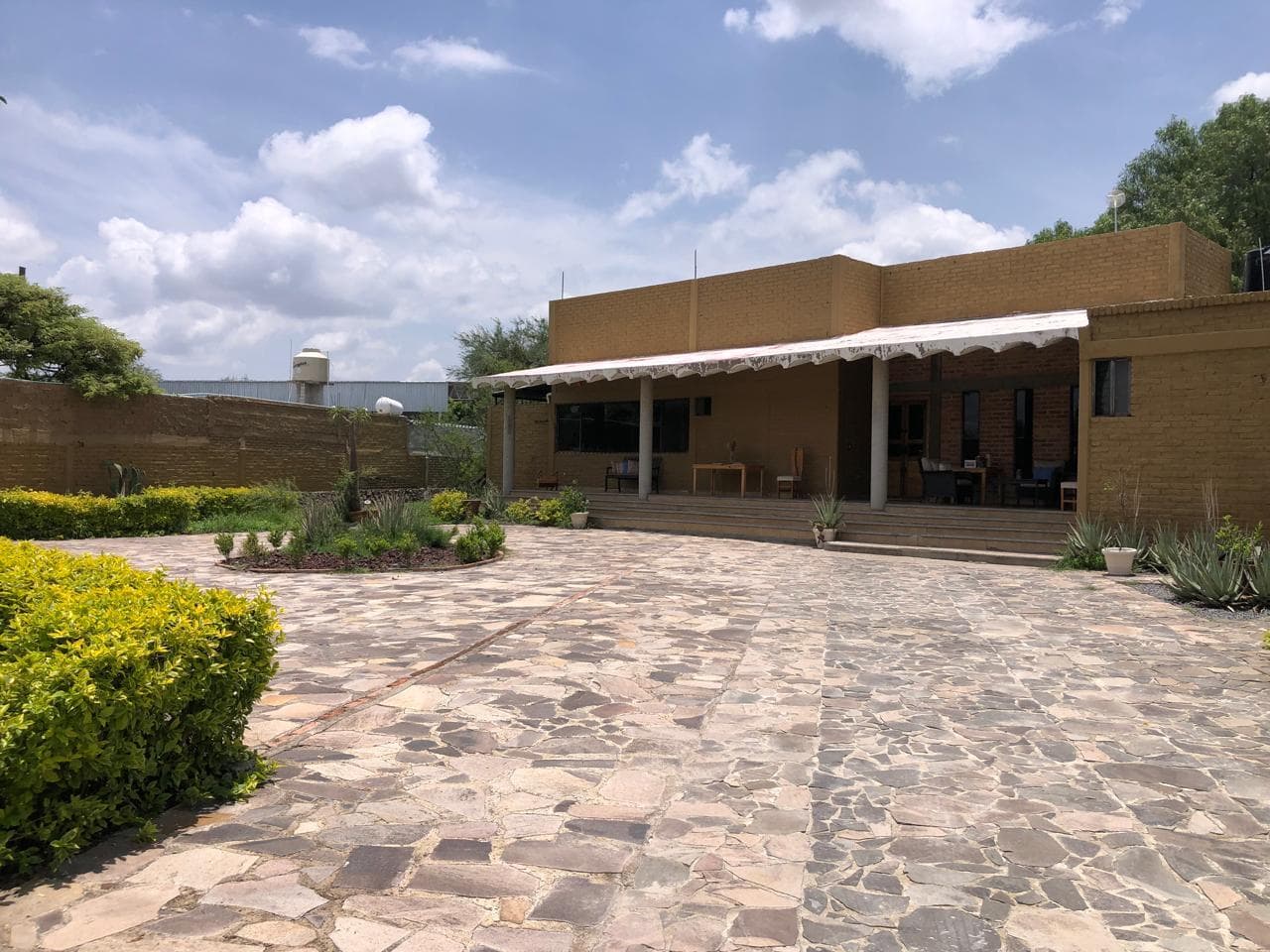 Quinta Campestre para vivir o fines de semana - 1