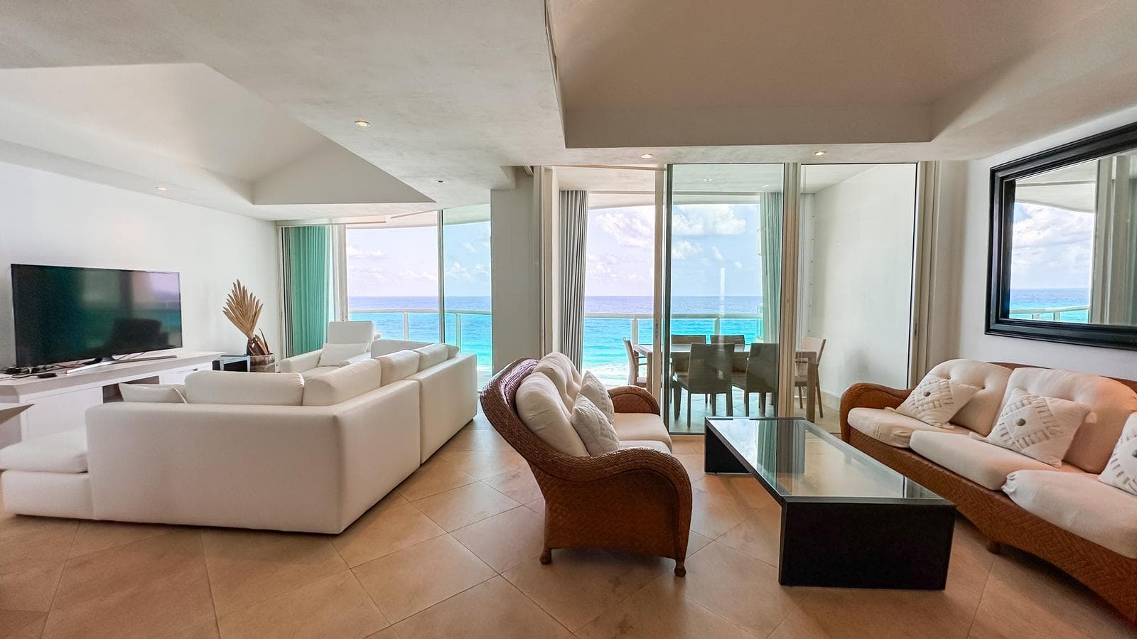 BAY VIEW GRAND EN VENTA - 1