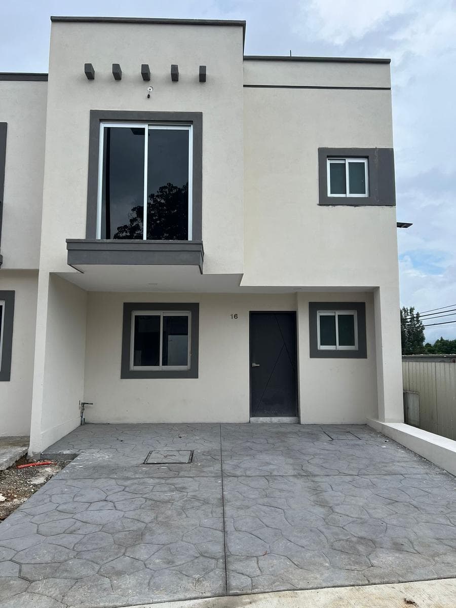 Casa en Venta - 1