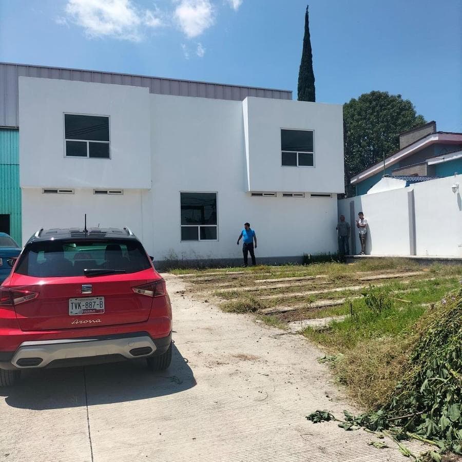 Bodega De 820m2 Cerca De Parque Industrial Finsa Puebla - 1