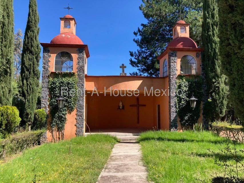 Hotel en Venta en Jilotepec Colonia Canalejas Calle Las Manzanas 25-1712 CR - 1
