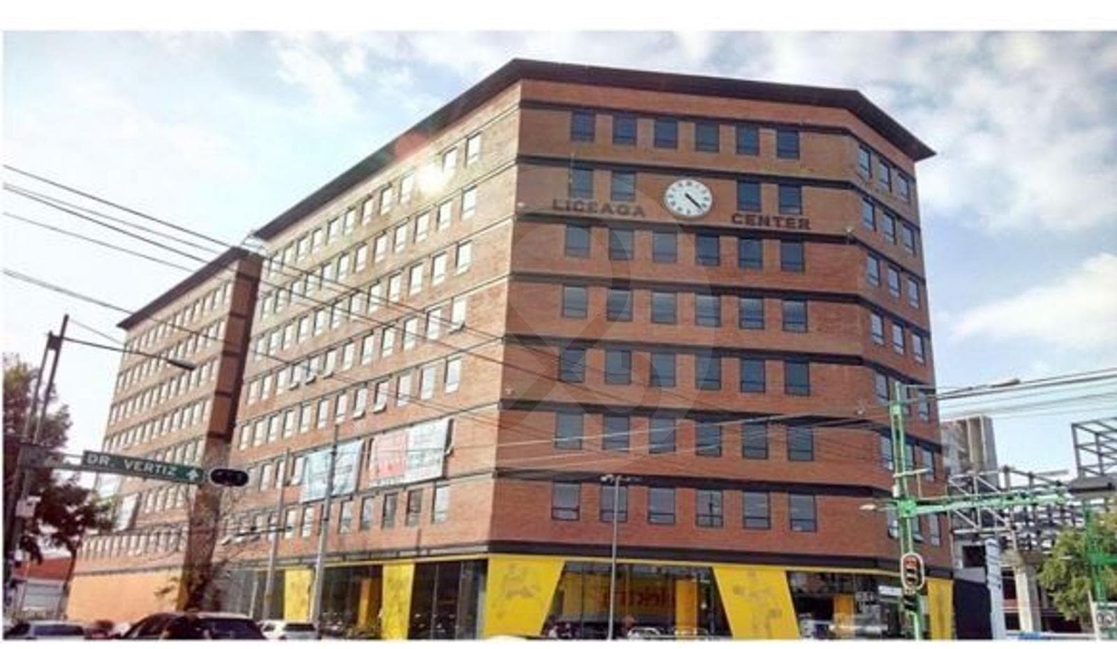 OFICINAS EN LICEAGA CENTER DOCTORES - 1