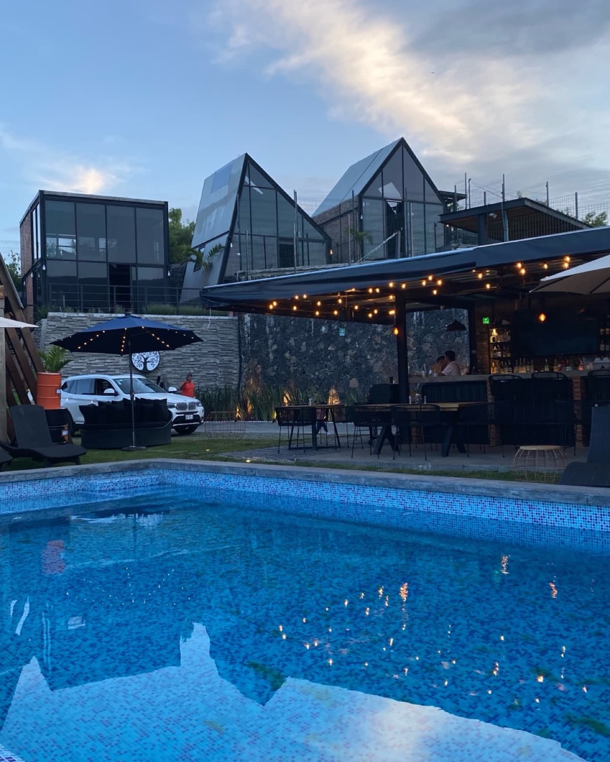 Hotel - 1