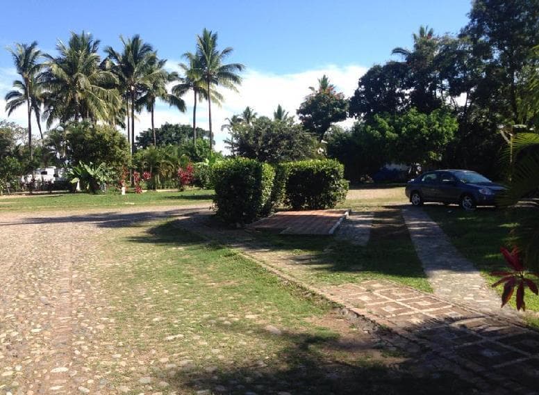 Terreno en Venta en Puerto Vallarta KC0247 - 1