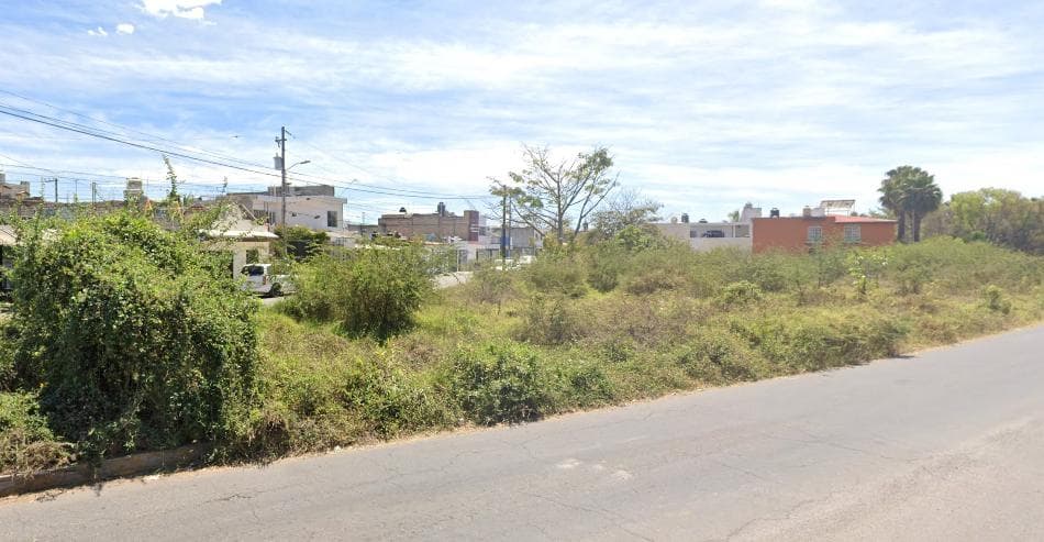 Terreno en Colonia Jacarandas - 1