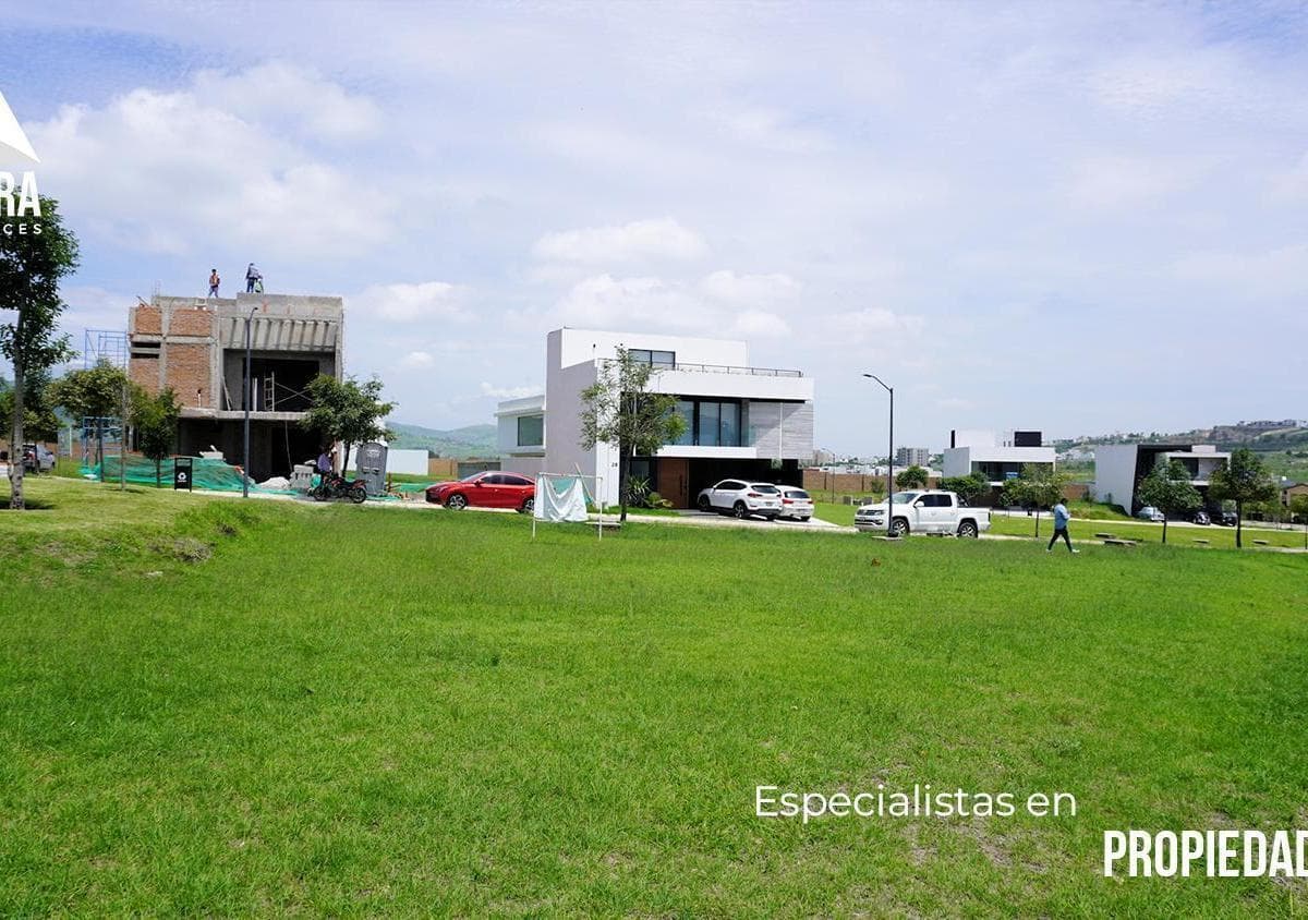 TERRENO EN VENTA EN MALTA LOMAS DE ANGELOPOLIS - 1