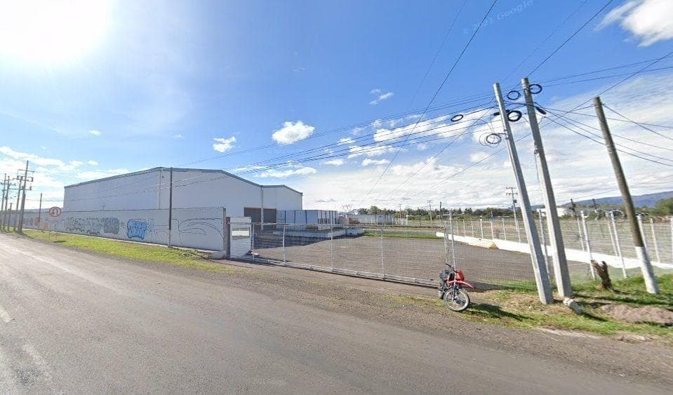 Se Vende Bodega Industrial en El Salto Jalisco - 1