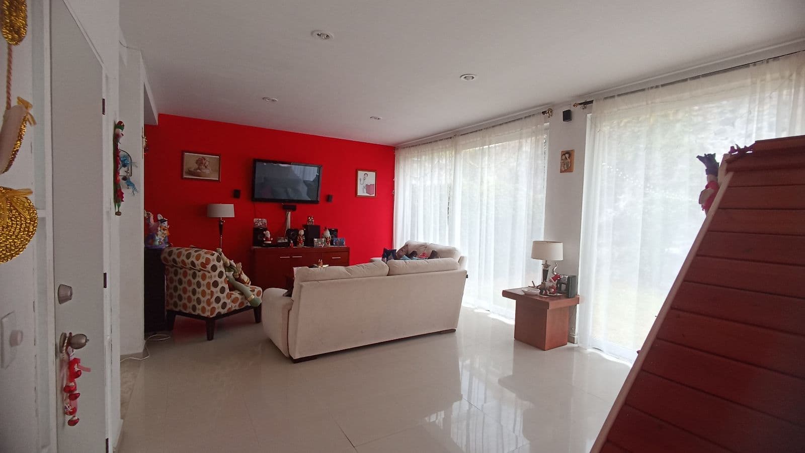 Casa en fraccionamiento del Club de Golf en Acozac, Ixtapaluca. - 1