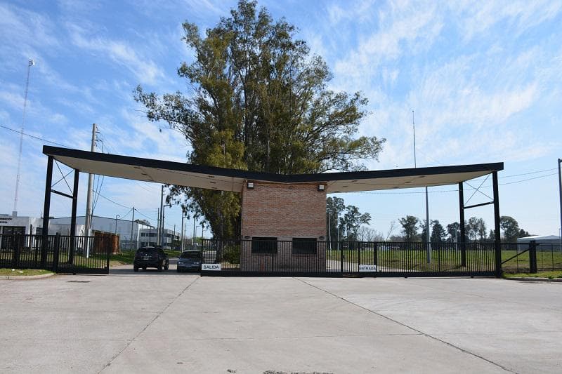 Parque Industrial Moreno I - Lote 2500 m- doble entrada - 1