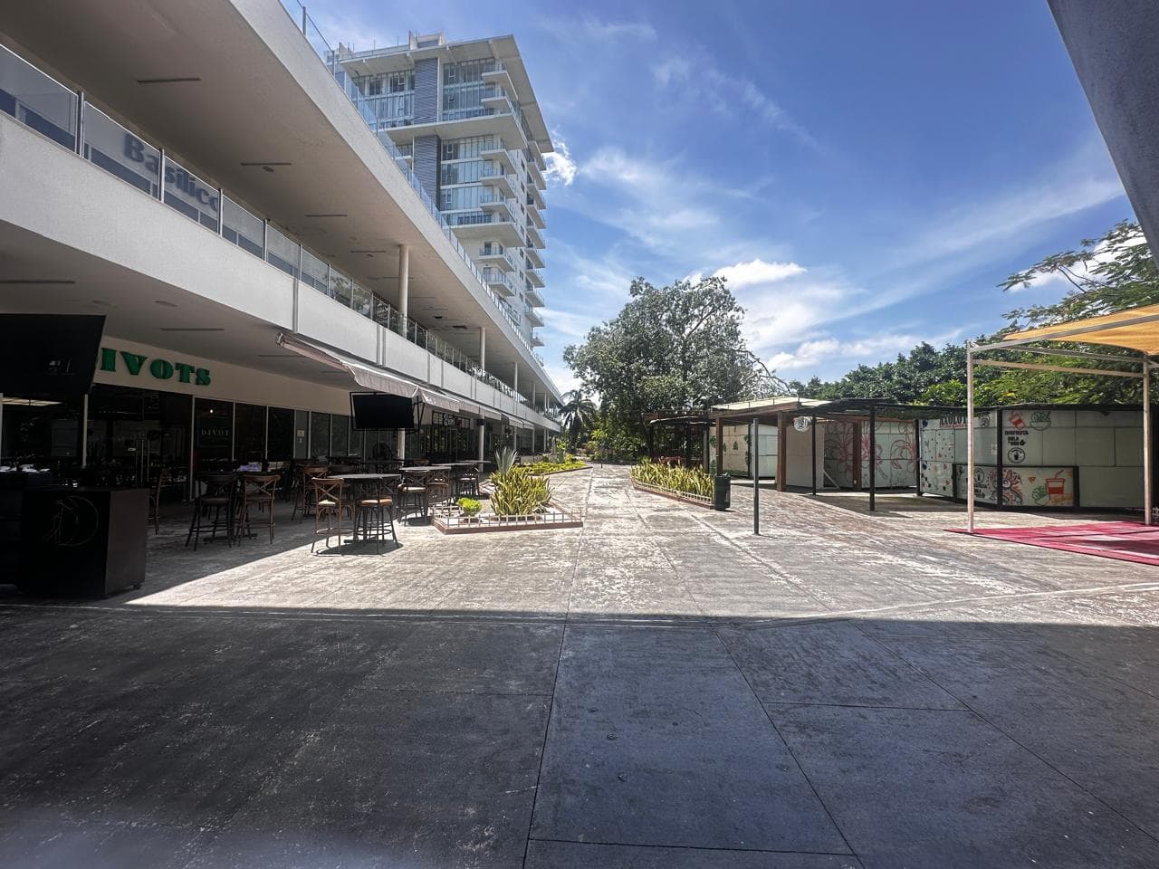 Local en Renta Torre Ankor Villahermosa - 1