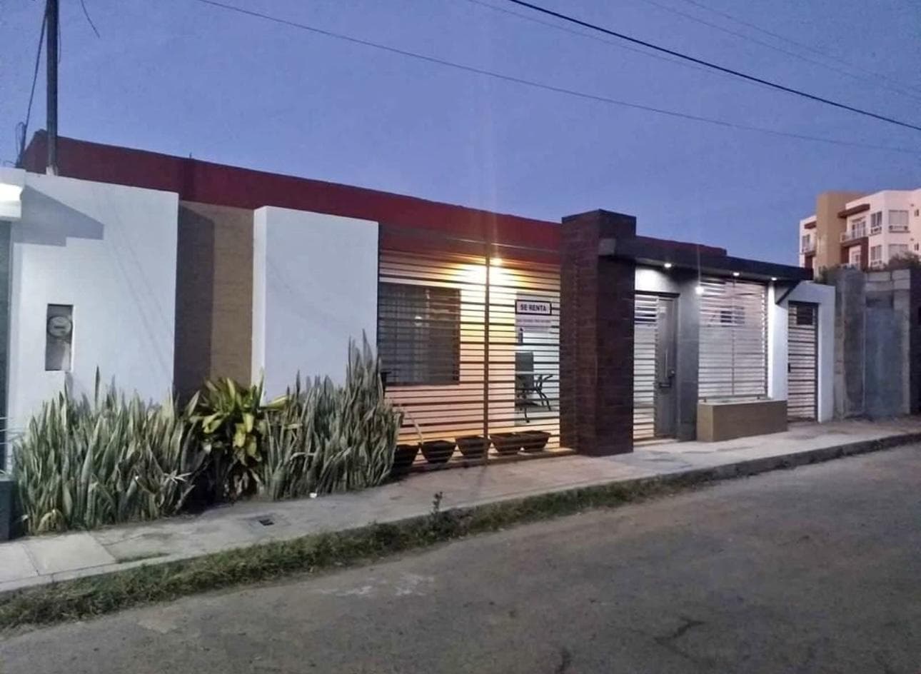 Bonita casa en Renta amueblada en Ensenada Baja California - 1