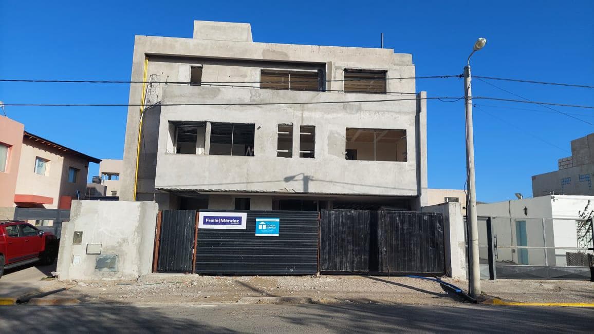 Depto en Obra - Venta al Pozo en Pesos - 1