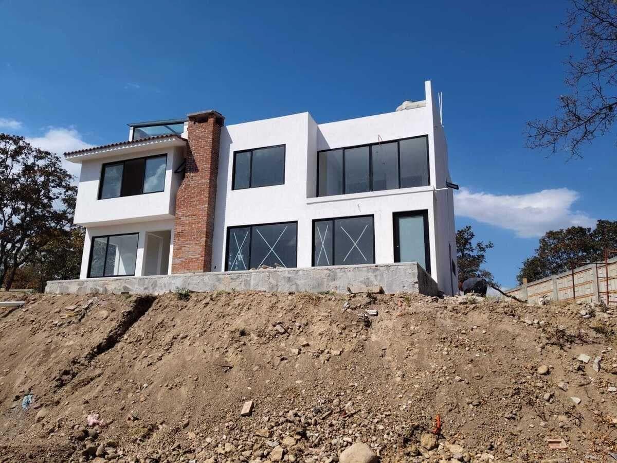 CASA EN VENTA, FRACC. RESIDENCIAL CAMPESTRE, VILLA DEL CARBON - 1
