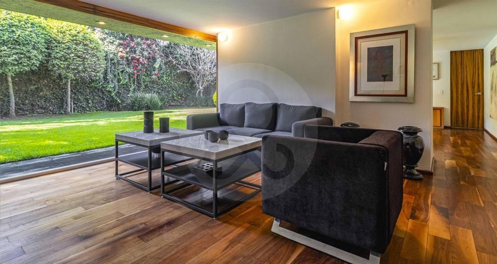 Casa en renta en Jardines del Pedregal 5 Recámaras - 1