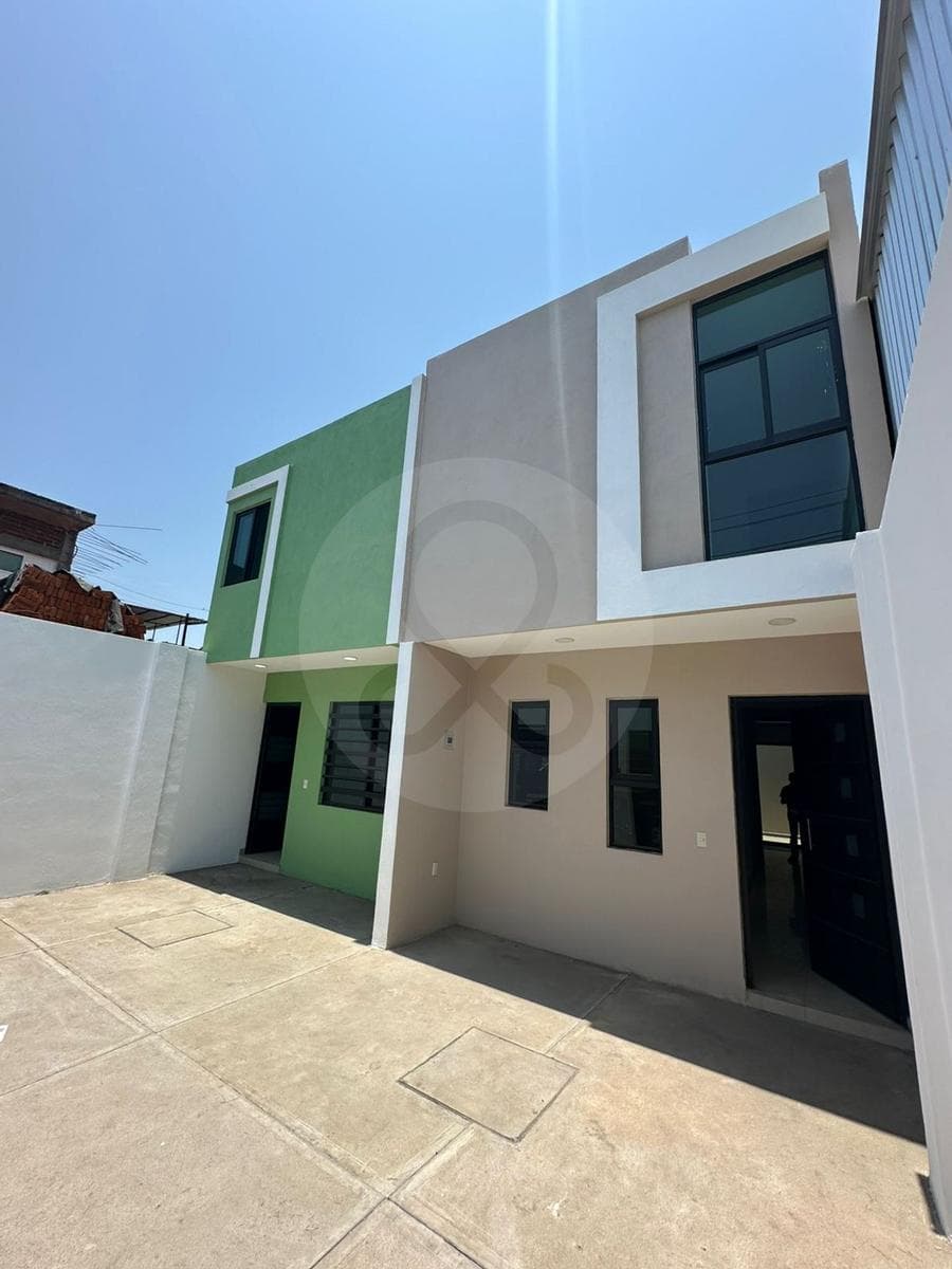 Casa en venta en La Esperanza 2 Recámaras - 1