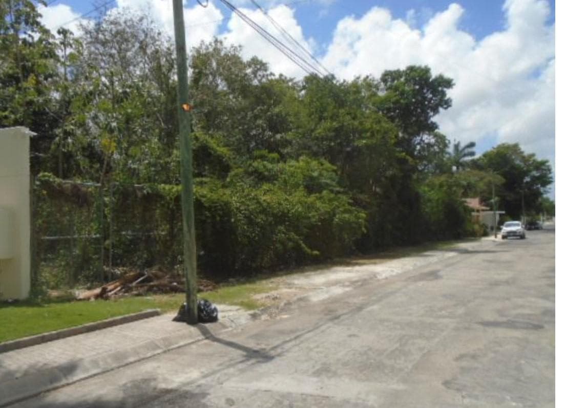 Terreno en venta en Cancun Campestre - 1
