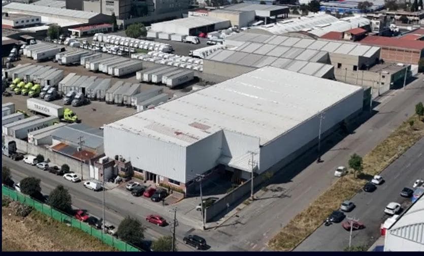RENTA DE BODEGA EN AVENIDA PRIMERO DE MAYO EN SANTA ANA TLAPALTITLAN TOLUCA - 1