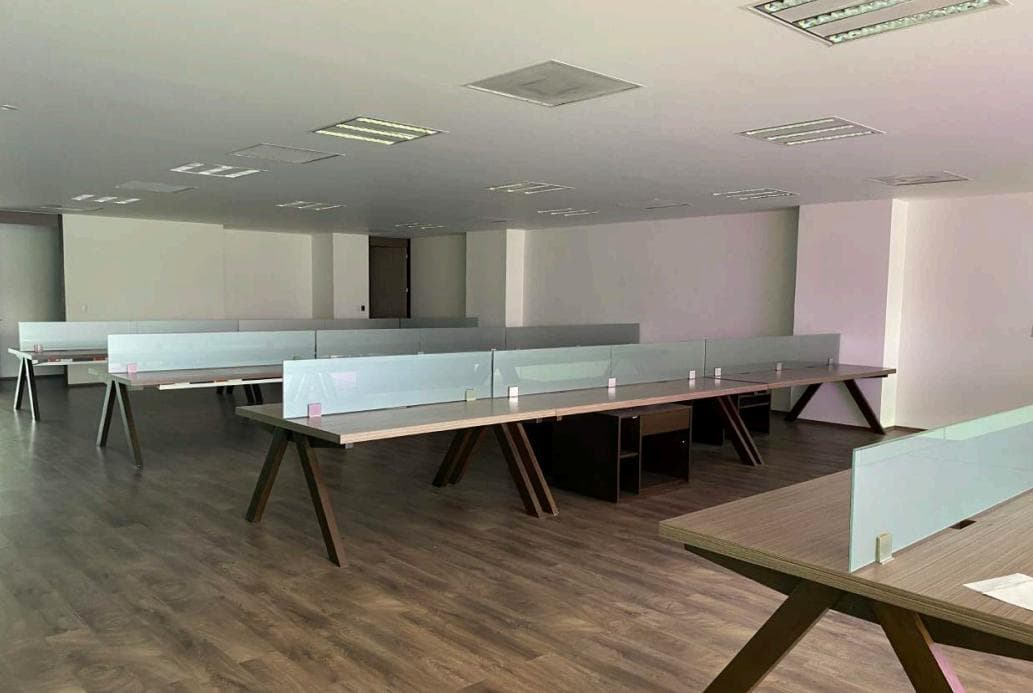 OFICINA EN RENTA AV. DOMINGO DIEZ - 1