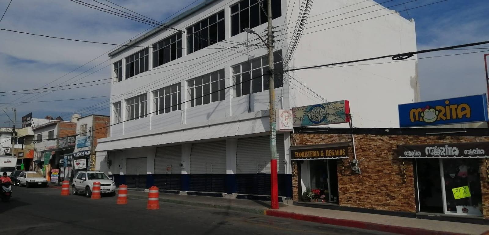 Edificio Comercial de 3 Niveles, ubicado en el centro de la ciudad de Cuautla Morelos - 1