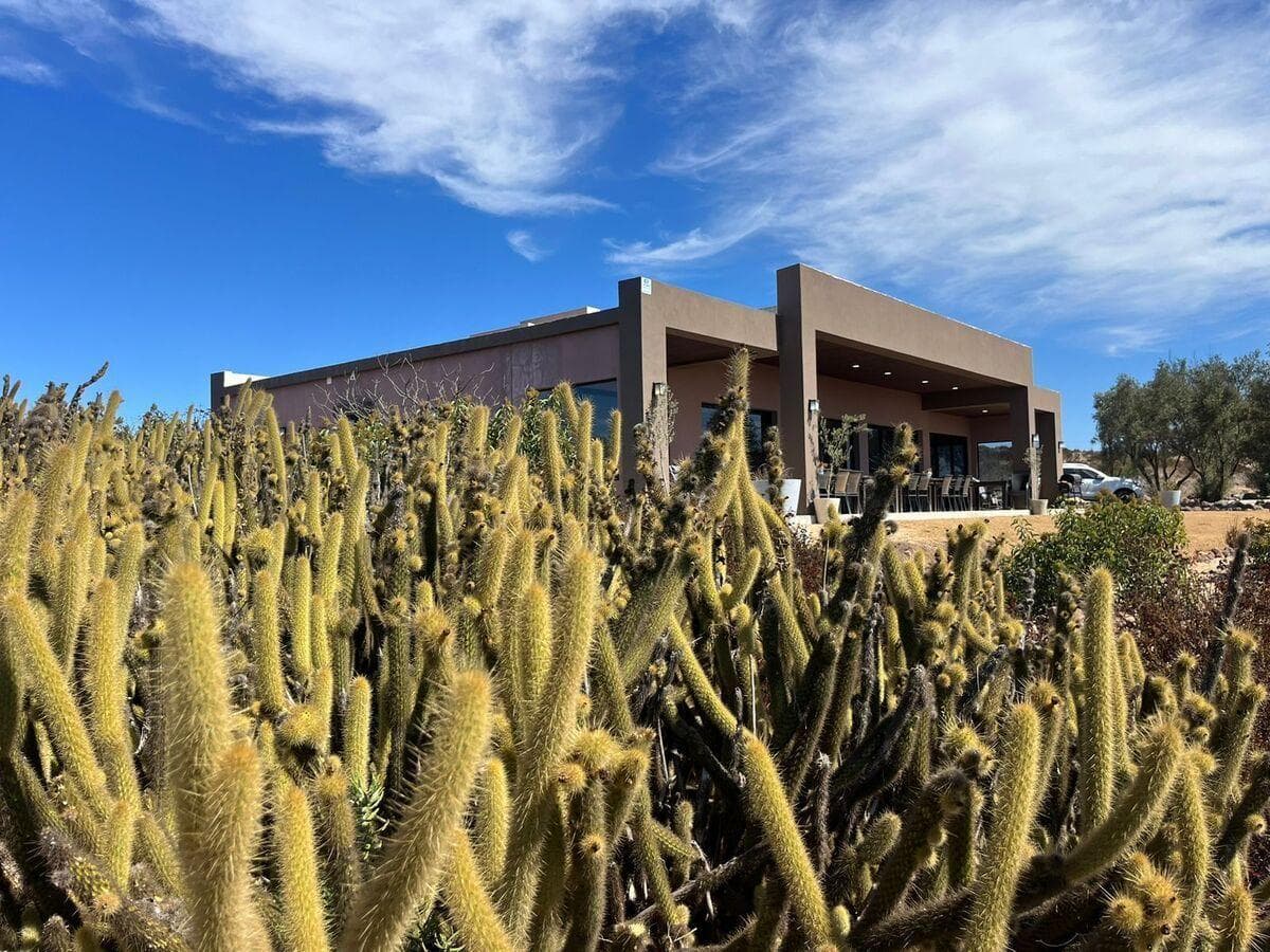 CASA EN VALLE DE GUADALUPE - 1