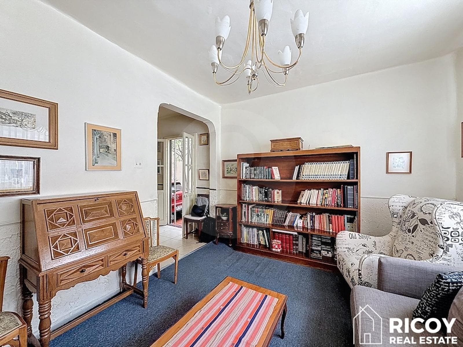 Casa con 5 habitaciones y 3 baños completos en la Colonia Obrera - 1