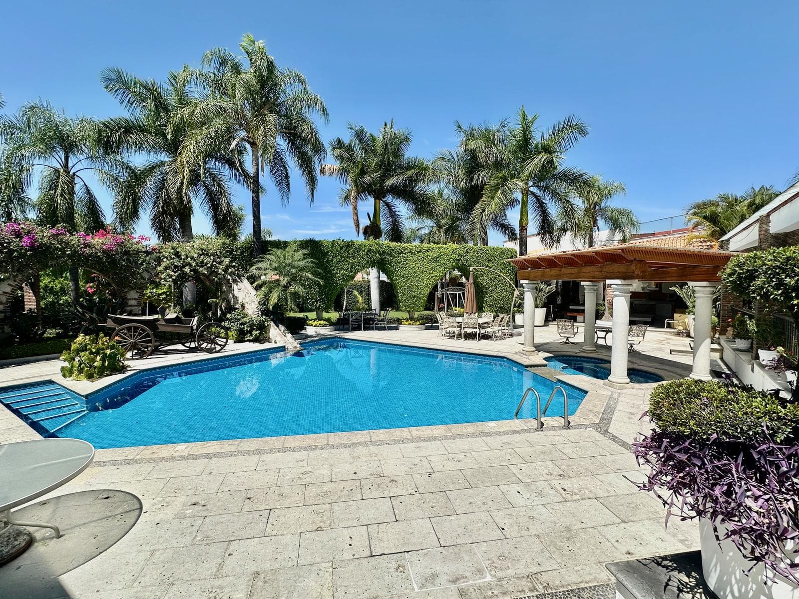 Casa en Venta Fraccionamiento Lomas de Cocoyoc, Circuito Fincas.... - 1