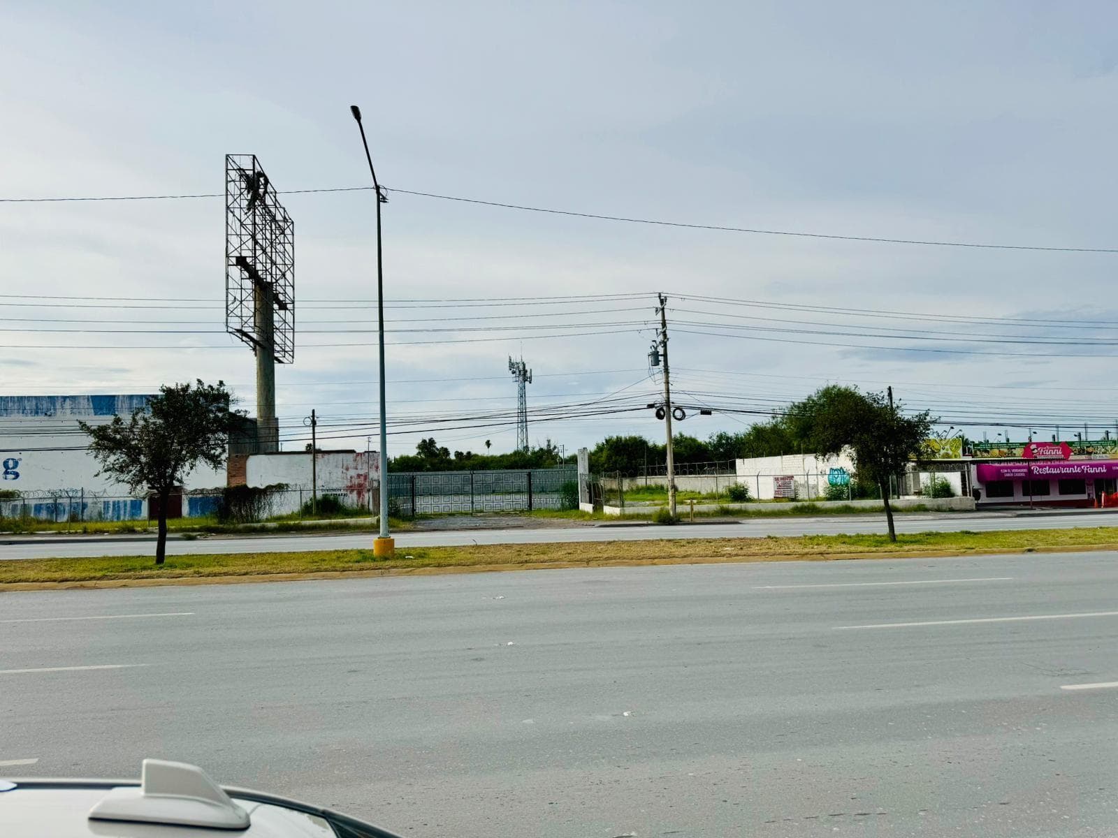 TERRENO EN VENTA/RENTA COMERCIAL EN REYNOSA - 1