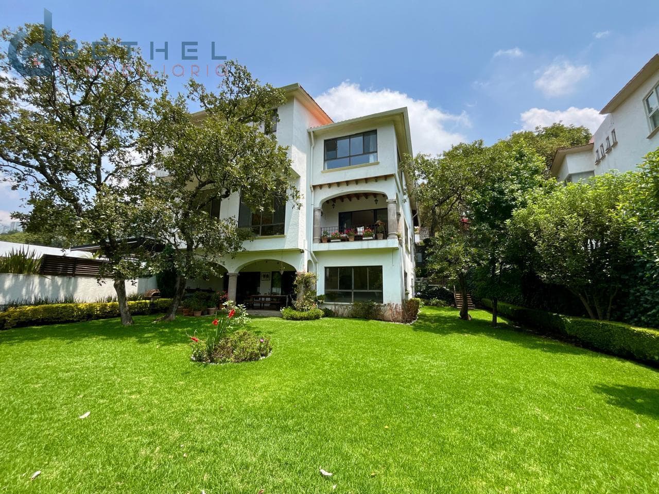 Casa en Renta en Lomas de Tarango $140,000 - 1