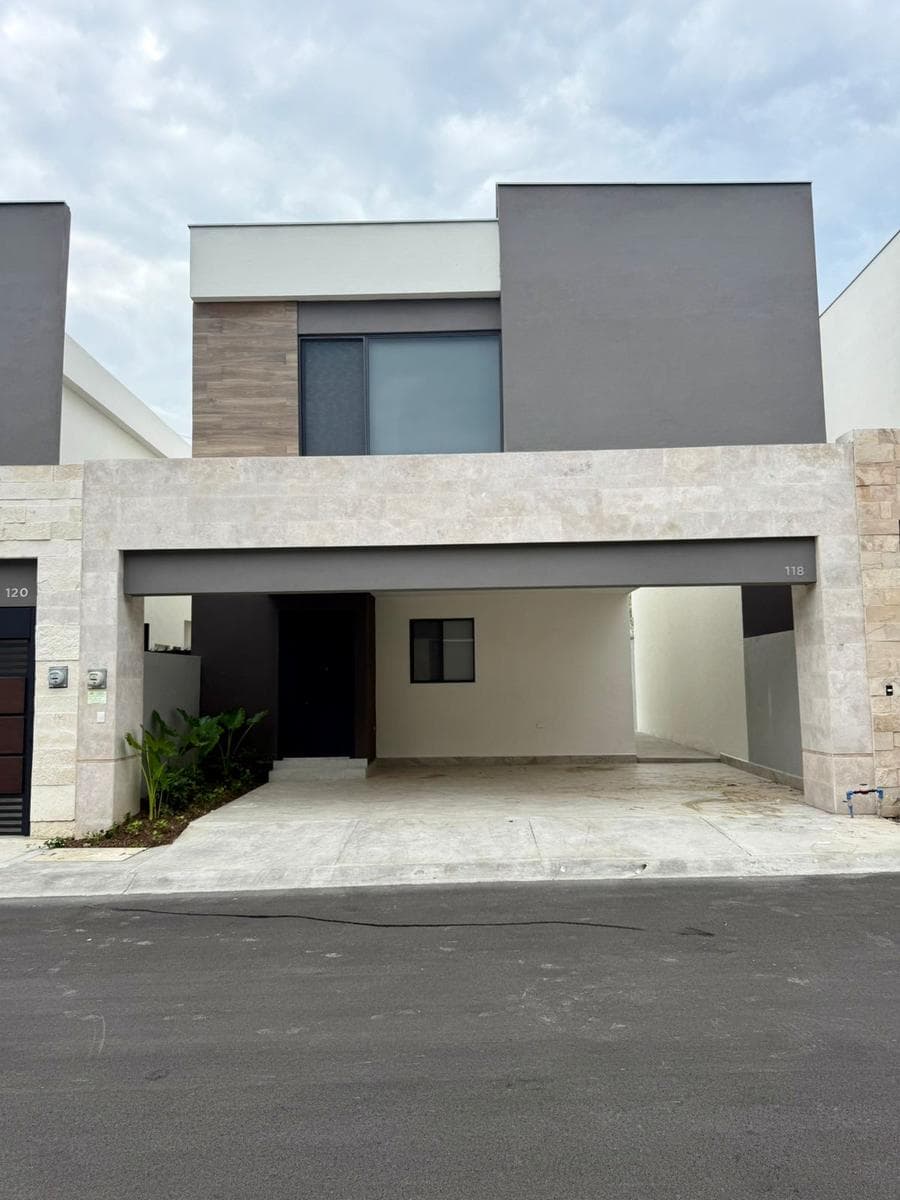Renta en Amara Residencial Santiago NL - 1