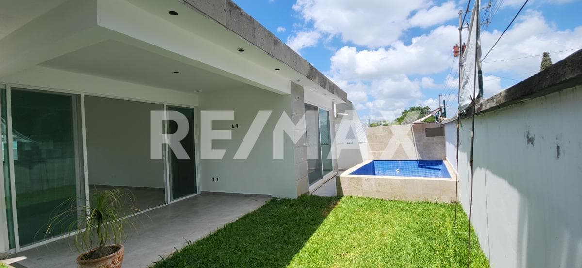 Casa en Venta en Morelos, Lomas de Cocoyoc - 1